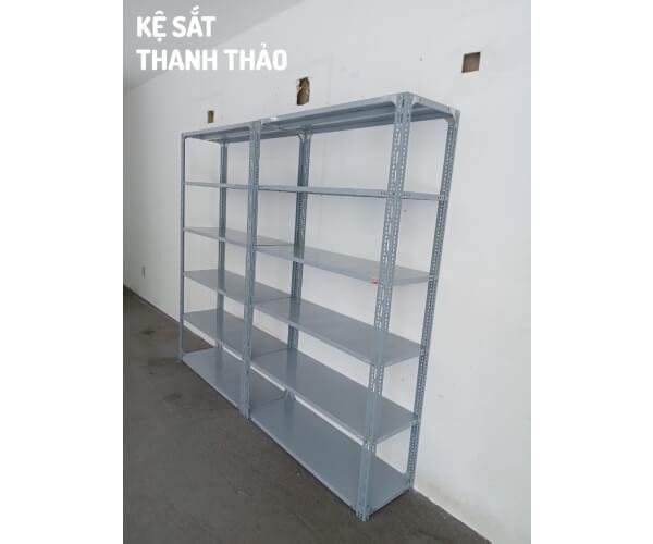 Kệ mâm thép v lỗ