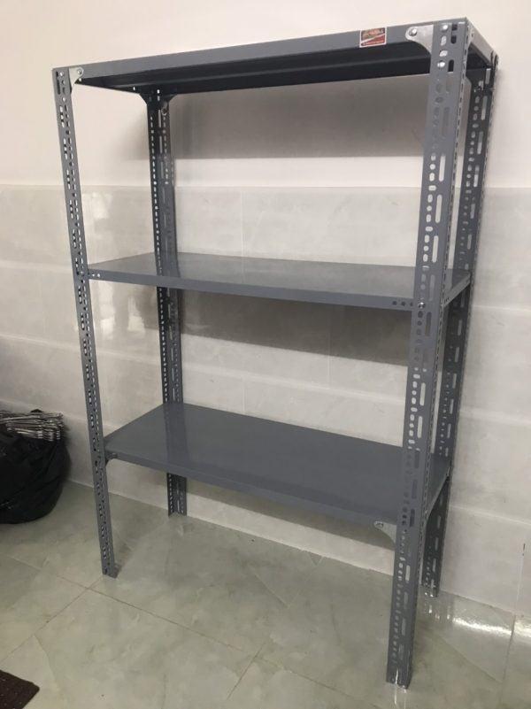 kệ sắt v lỗ 3 tầng giá rẻ KSTTKS3T03